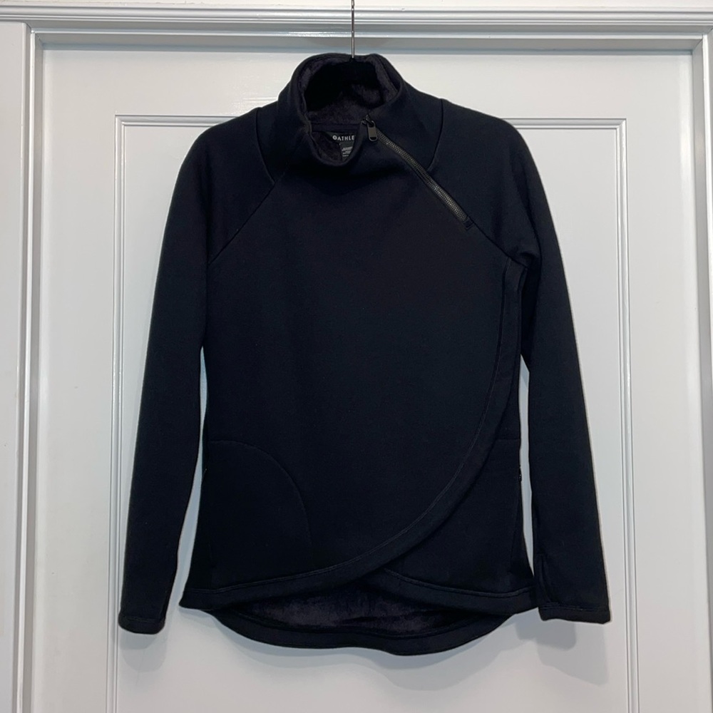 Athleta Women’s Cozy Karma Asym Pullover NWT
